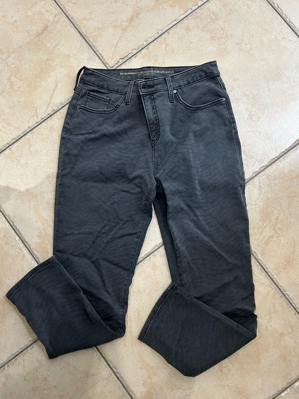 Chico's Slim Women's Jeans in Dark Gray black